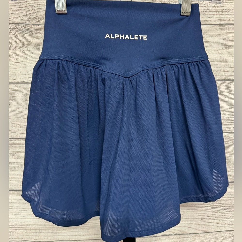 Alphalete Skort - Picture 5 of 7